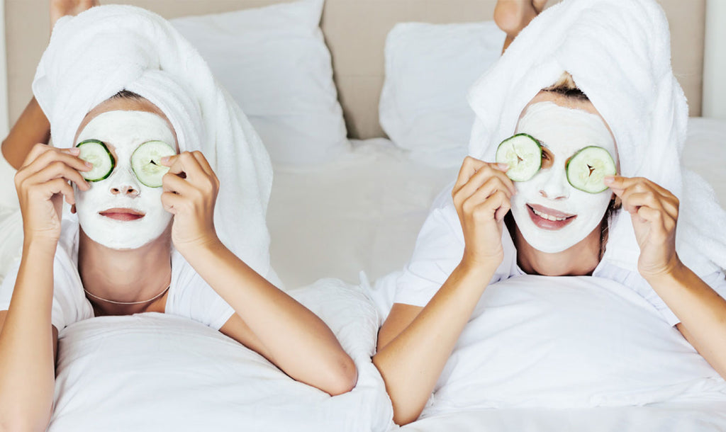 Maschere viso bio e Sieri: quando e perché utilizzarli